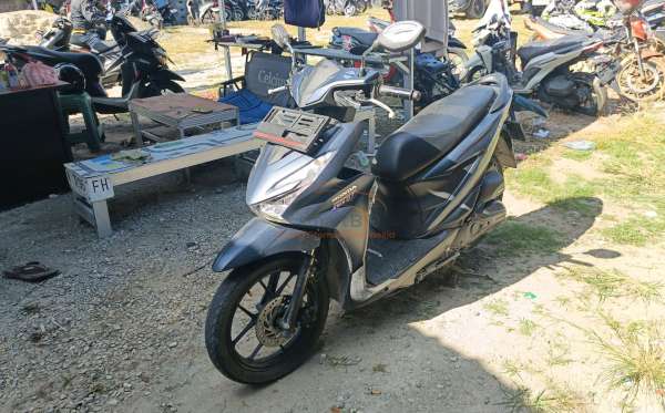 HONDA  BEAT