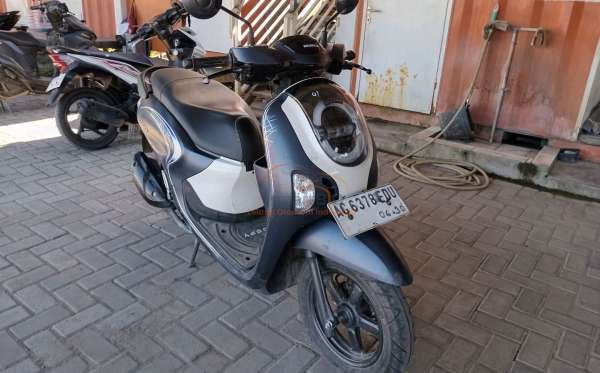 HONDA SCOOPY