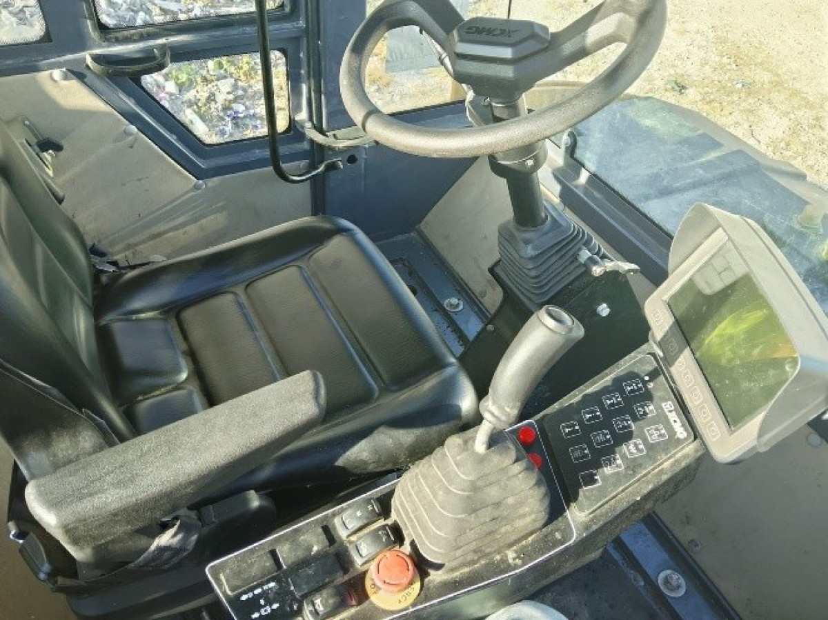 XCMG XD83 TANDEM ROLLER