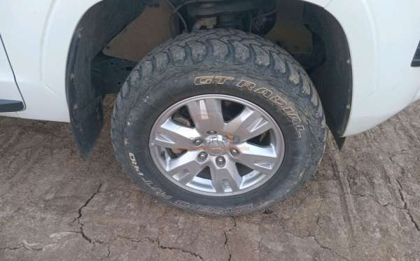 MITSUBISHI DC GLS 4X4