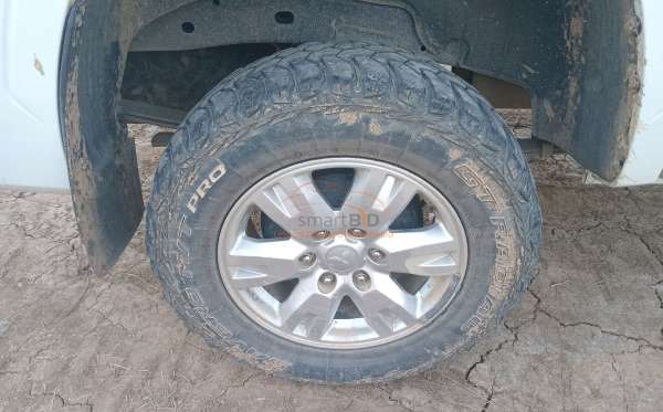 MITSUBISHI DC GLS 4X4