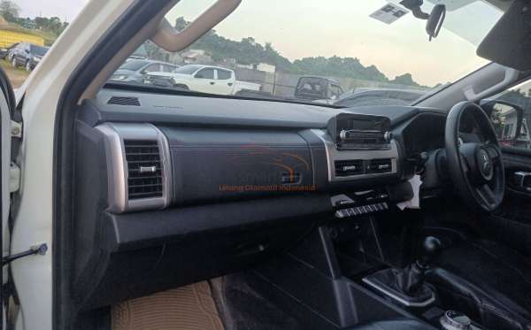 MITSUBISHI DC GLS 4X4