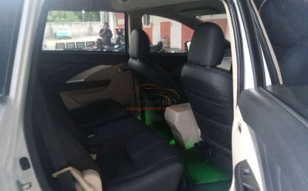 MITSUBISHI XPANDER EXCEED