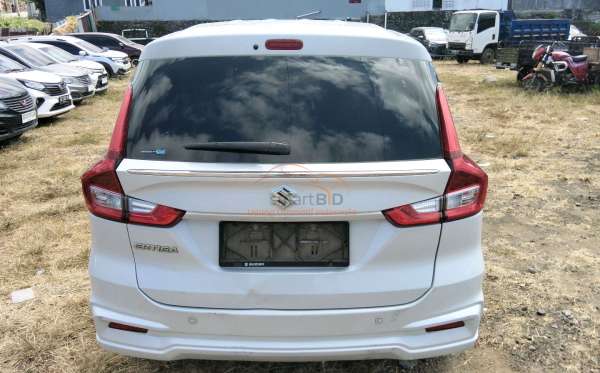 SUZUKI  ERTIGA  GL