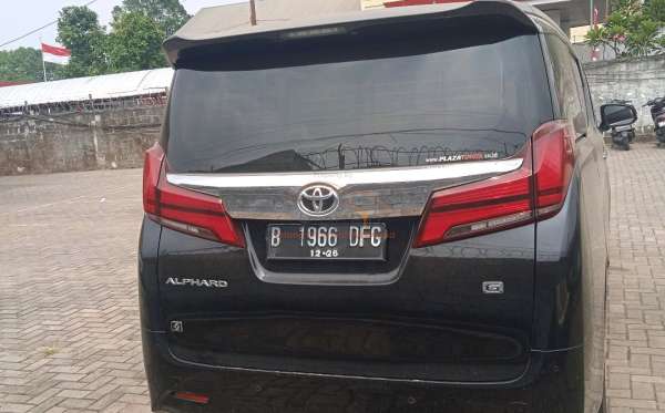 TOYOTA ALPHARD 2.5 G