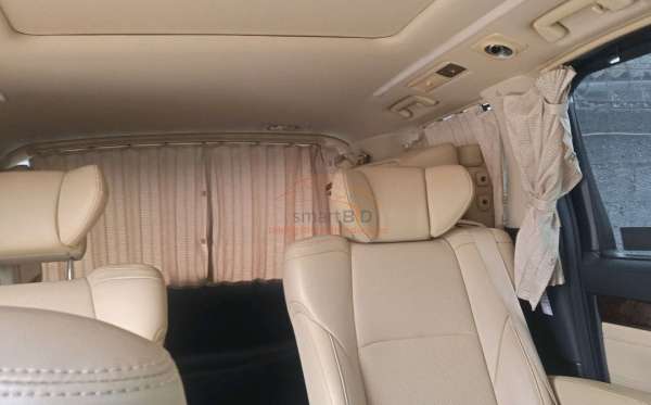 TOYOTA ALPHARD 2.5 G