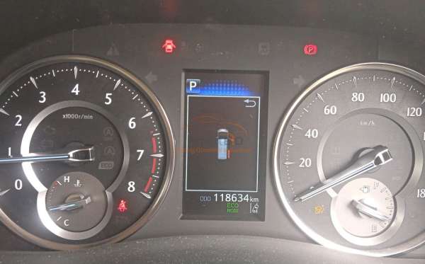 TOYOTA ALPHARD 2.5 G