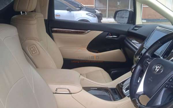 TOYOTA ALPHARD 2.5 G