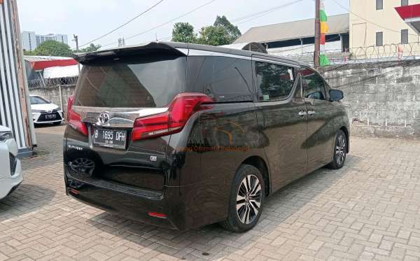 TOYOTA ALPHARD 2.5 G