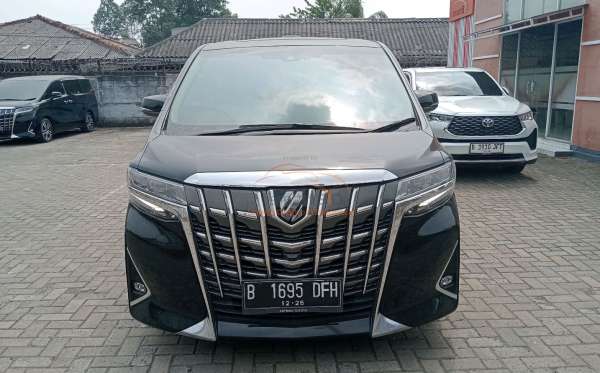 TOYOTA ALPHARD 2.5 G