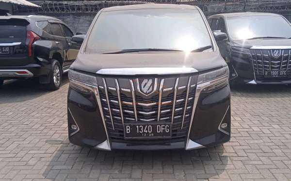 TOYOTA ALPHARD 2.5 G