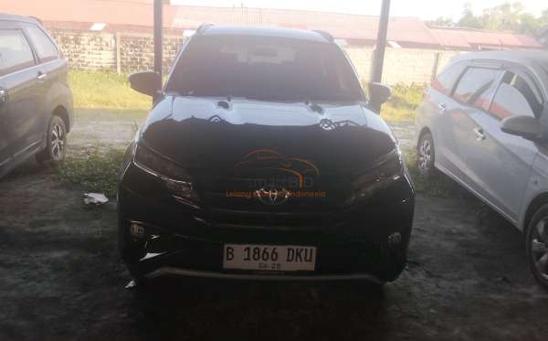 TOYOTA RUSH