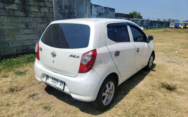 DAIHATSU  AYLA