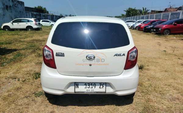 DAIHATSU  AYLA