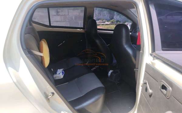 DAIHATSU  AYLA