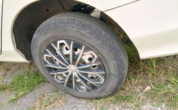 DAIHATSU SIGRA 1.0 D MC