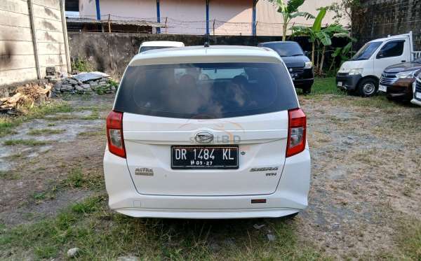 DAIHATSU SIGRA 1.0 D MC