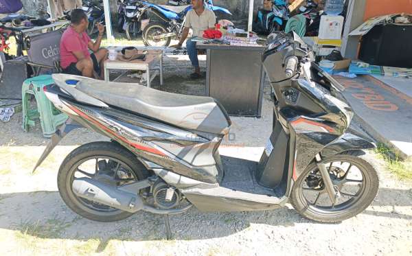 HONDA  BEAT