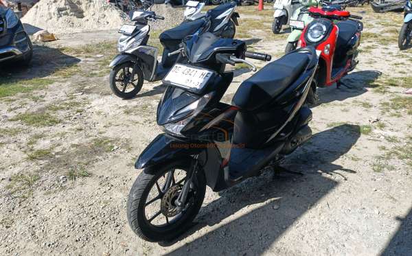 HONDA  BEAT