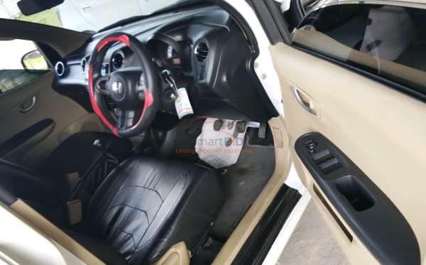 HONDA BRIO