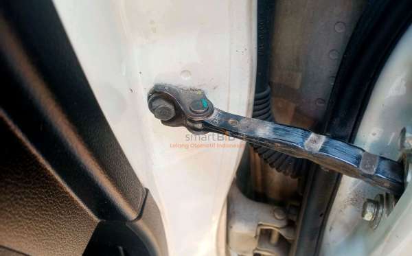 HONDA MOBILIO DD4 1.5 S