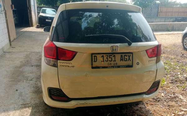 HONDA MOBILIO DD4 1.5 S