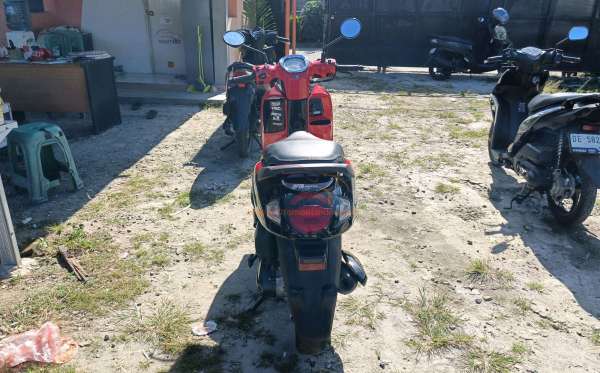 HONDA  SCOOPY