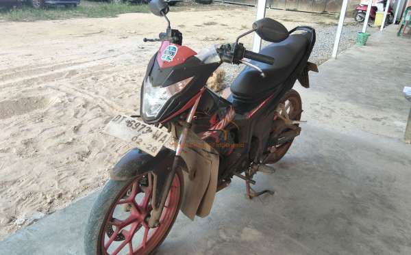 HONDA  SONIC