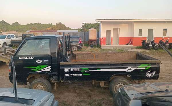 MITSUBISHI L300 PU FB-R (4X2)