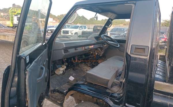 MITSUBISHI L300 PU FB-R (4X2)