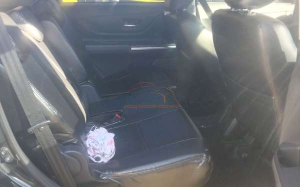 TOYOTA AVANZA 1.5 G