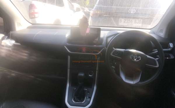 TOYOTA AVANZA 1.5 G