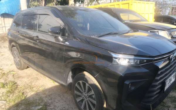 TOYOTA AVANZA 1.5 G