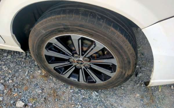 TOYOTA AVANZA 1.5 G
