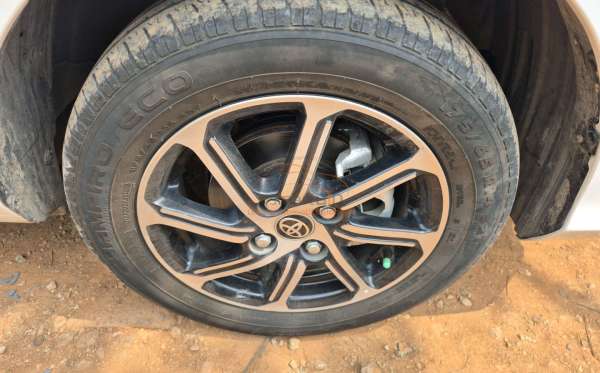 TOYOTA CALYA 1.2 G M/T