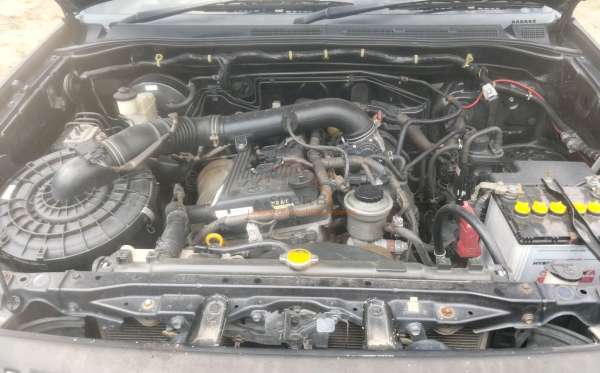TOYOTA FORTUNER 2.7 G