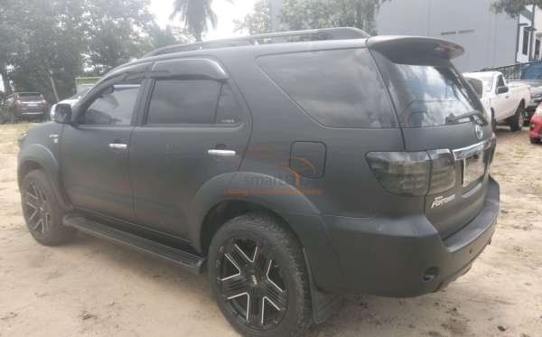 TOYOTA FORTUNER 2.7 G