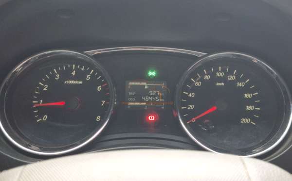 WULING CONFERO 1.5 DB MY (4X2)