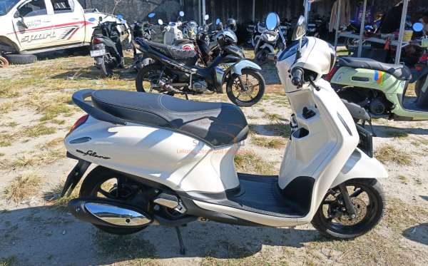 YAMAHA  GRAND FILANO 125