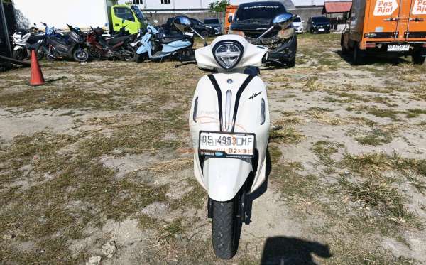 YAMAHA  GRAND FILANO 125