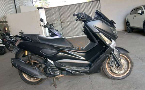 YAMAHA NMAX ABS