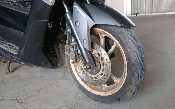 YAMAHA NMAX ABS
