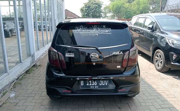 DAIHATSU AYLA 1.0 X