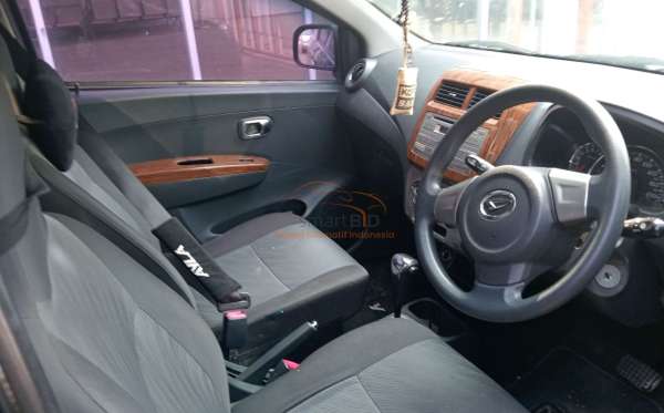 DAIHATSU AYLA 1.0 X
