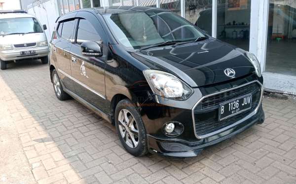 DAIHATSU AYLA 1.0 X