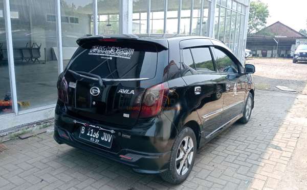DAIHATSU AYLA 1.0 X