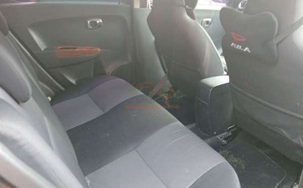 DAIHATSU AYLA 1.0 X