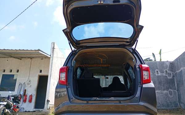 DAIHATSU SIGRA M