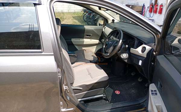 DAIHATSU SIGRA M