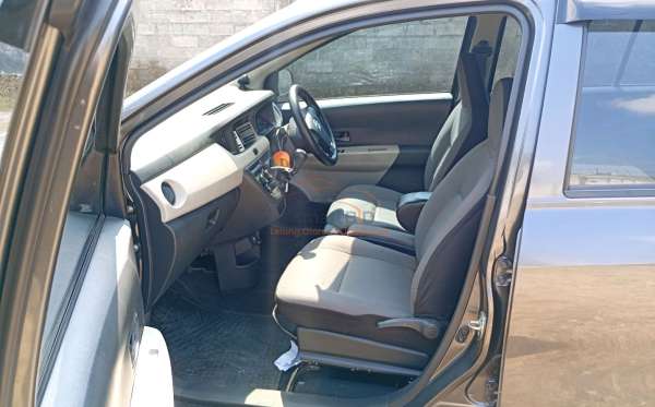 DAIHATSU SIGRA M